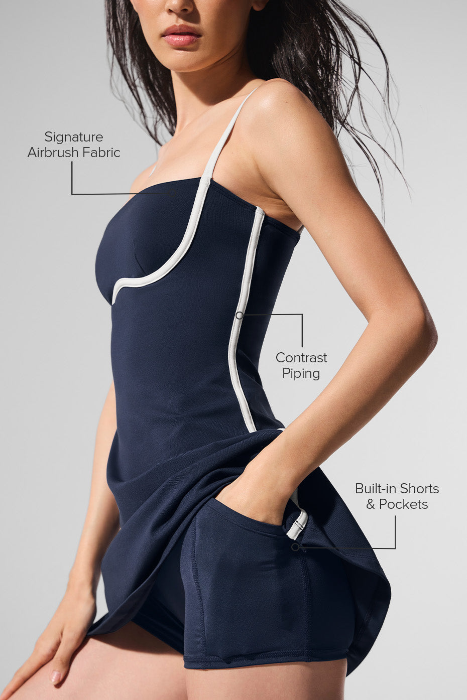 Robe épurée à l'aérographe 'best seller'