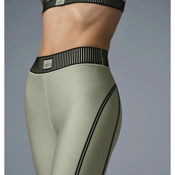 Legging - Airlift 7/8 Line Up 'best seller ''new'